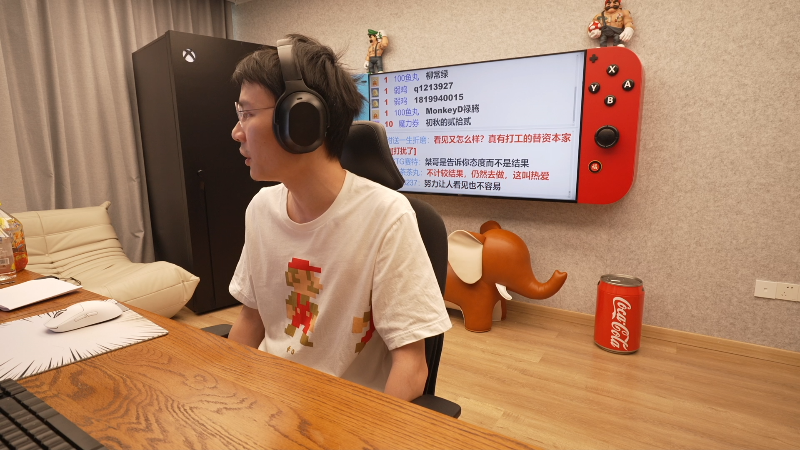 我在斗鱼看超级小桀直播马里奥制造