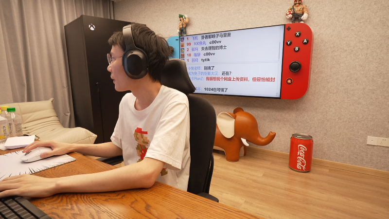 我在斗鱼看超级小桀直播马里奥制造