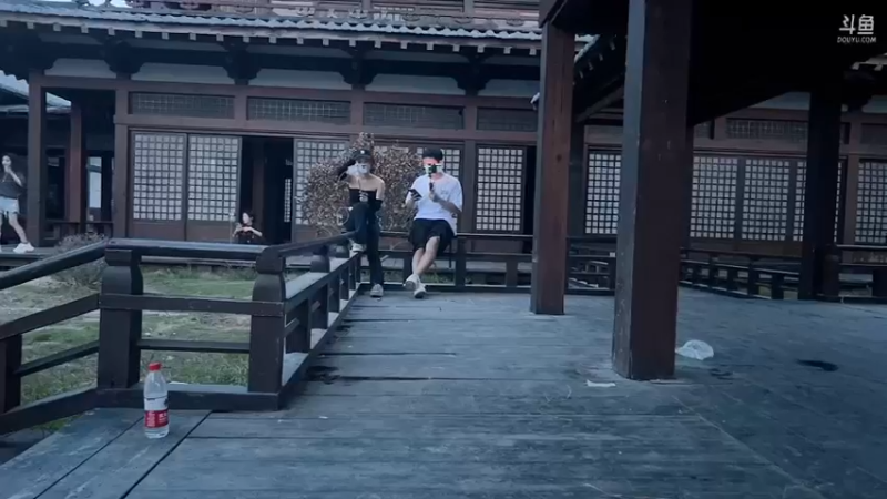 【2022-08-30 18点场】douyu小漠：《斗罗外传》决战比比东