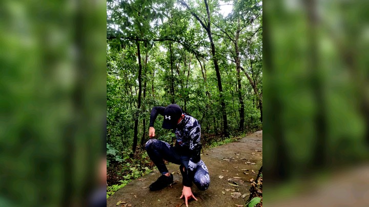 我很庆幸心中倍感欣慰自己有那么多对自己好的兄弟们老哥们在！感念此生每一位遇到的朋友！—— 武意志