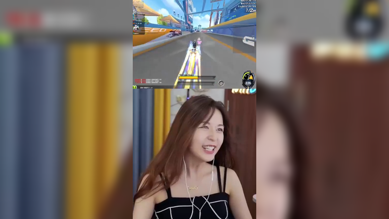 我难道把飞车玩成了跳跳乐吗~