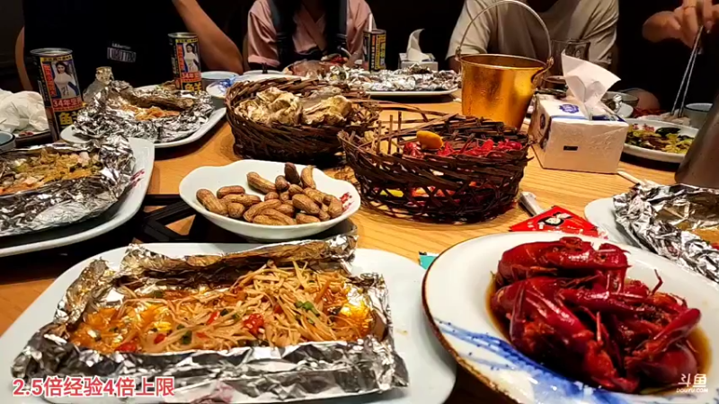 【2022-08-31 00点场】叶子户外：宁波最后一晚，明天去昆明