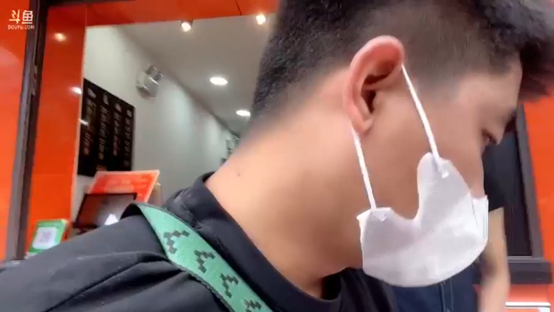 【2022-09-02 16点场】主播阿郎：云南昆明摆摊