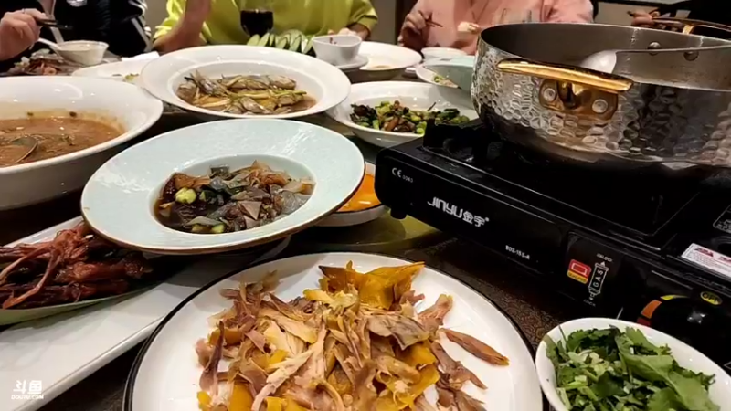 【2022-08-28 18点场】叶子户外：宁波《暴走的爷爷》嘉兴到宁波day11