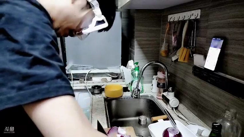 【2022-09-03 21点场】高冷知性暖心囧：做晚餐了！大厨上线
