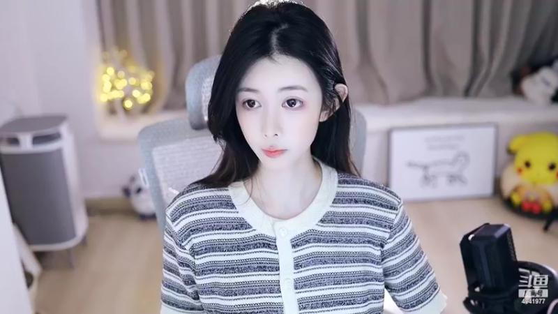 【2022-09-03 16点场】晒网的慧儿呀：今天也需要糖和奶茶