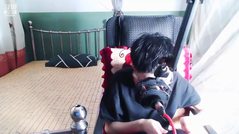 【2022-08-27 18点场】美少女战士5：一百万人正在观看的身残志坚主播