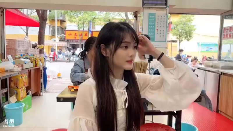 【2022-09-04 17点场】主播阿郎：云南昆明摆摊