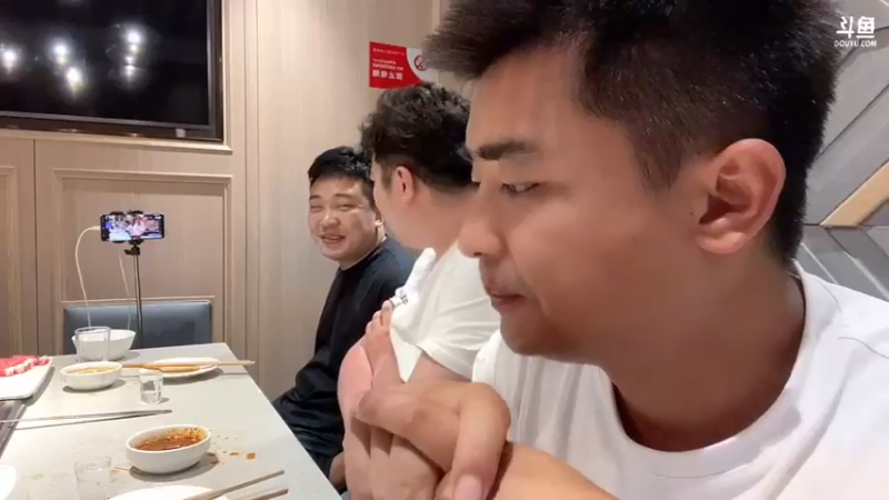 【2022-09-03 23点场】主播阿郎：云南昆明摆摊