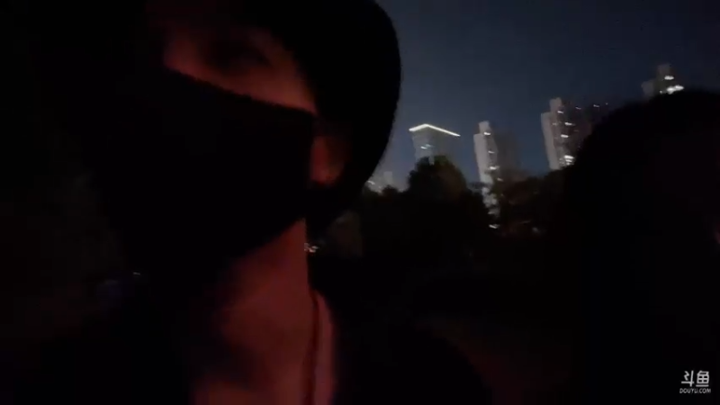 【2022-09-04 22点场】douyu小漠：见女主播，长沙游荡大队第二天，