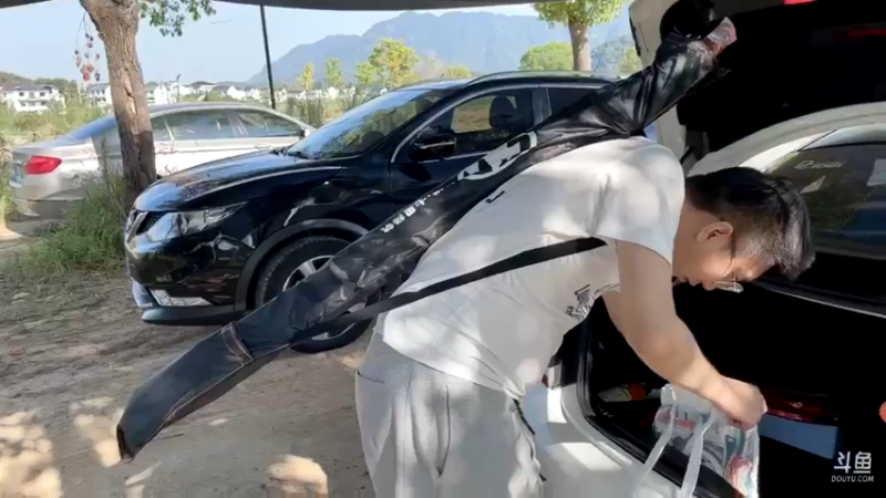 【2022-09-06 15点场】单车老师不迟到：钓鱼佬出发了