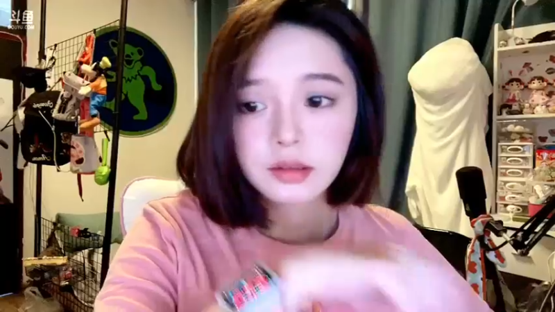 【2022-09-06 14点场】douyu小漠：由乃：哦豁