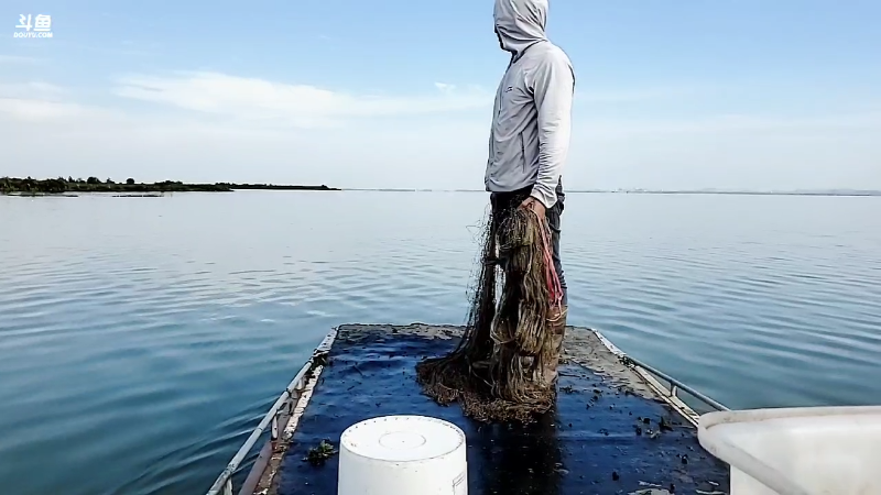 【户外】微山湖捕鱼武工队的精彩时刻 20220908 15点场