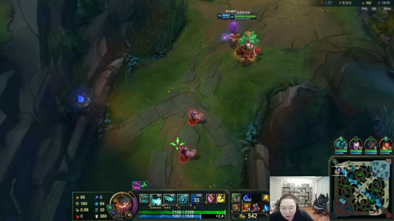 【2022-09-09 07点场】即将拥有人鱼线的PDD：胖娃儿打游戏