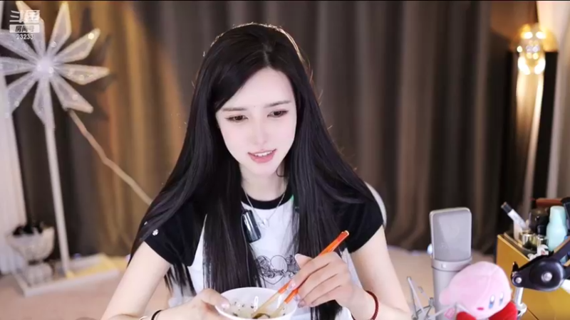 【2022-09-10 15点场】喵小莎：中午1点来，晚上10.30见。