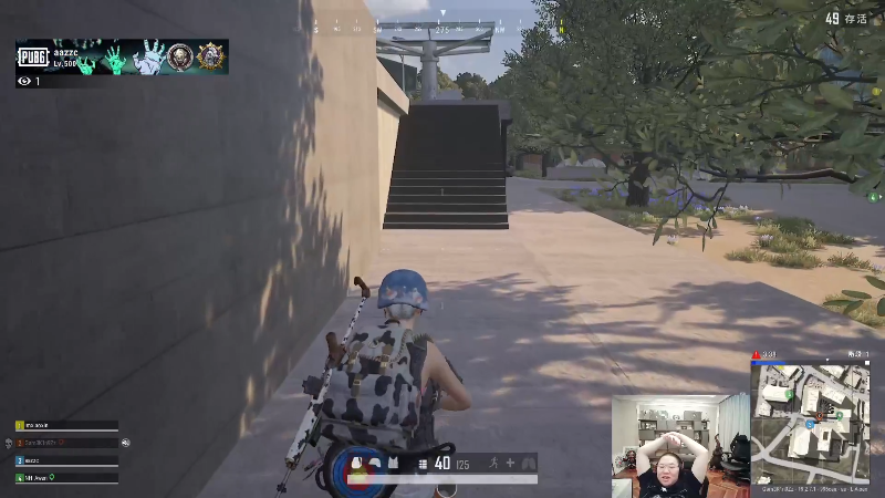 我在斗鱼看即将拥有人鱼线的PDD直播英雄联盟