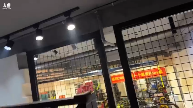 【2022-09-14 17点场】人毅：拍视频带妹子训练