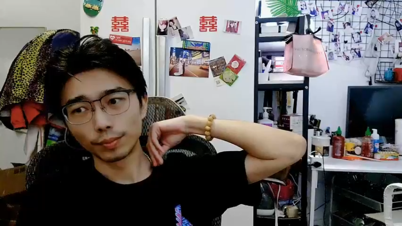 【2022-09-15 03点场】高冷知性暖心囧：囧哥深夜食堂！瑞士鸡翅！