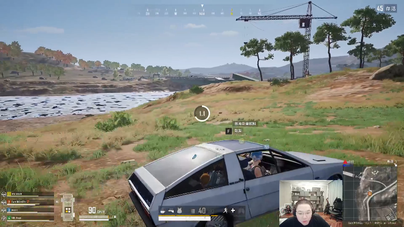 我在斗鱼看即将拥有人鱼线的PDD直播英雄联盟