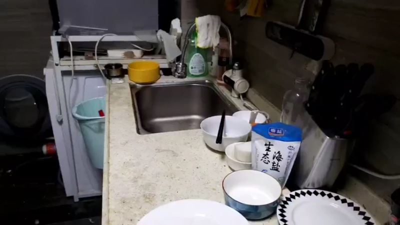 【2022-09-19 19点场】高冷知性暖心囧：囧哥深夜厨房！50道囧味！