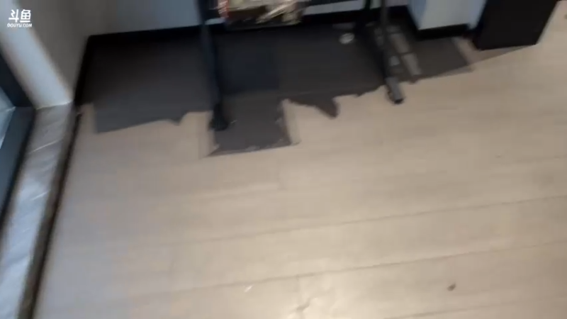 【2022-09-19 18点场】棒老三：周一休息特辑：宅男扫屋！