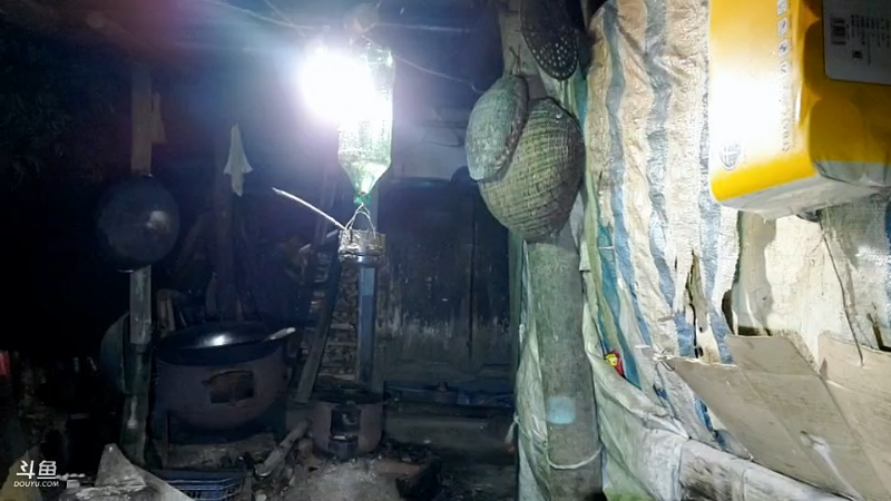 【户外】许文强户外的精彩时刻 20220920 00点场