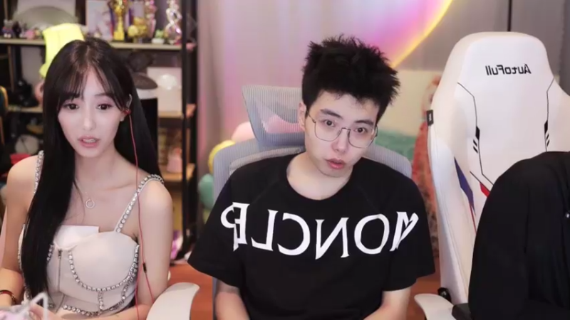【2022-09-20 23点场】南波儿大魔王丶：南波儿：一鱼翅666获得粉丝牌