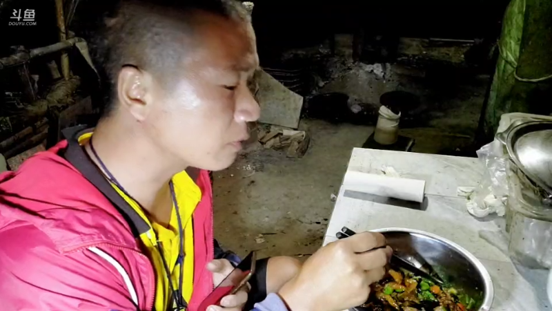 【户外】许文强户外的精彩时刻 20220921 00点场