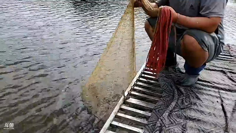 【户外】微山湖捕鱼武工队的精彩时刻 20220921 14点场