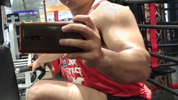 肩膀南瓜的打造中。