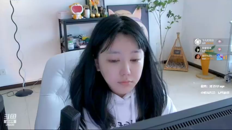 【2022-09-24 11点场】刘飞儿faye：飞儿  王者萌新的一天