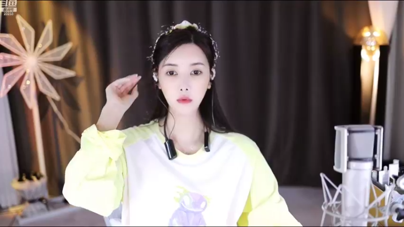 【2022-09-24 22点场】喵小莎：下午剪头发，晚上10.30