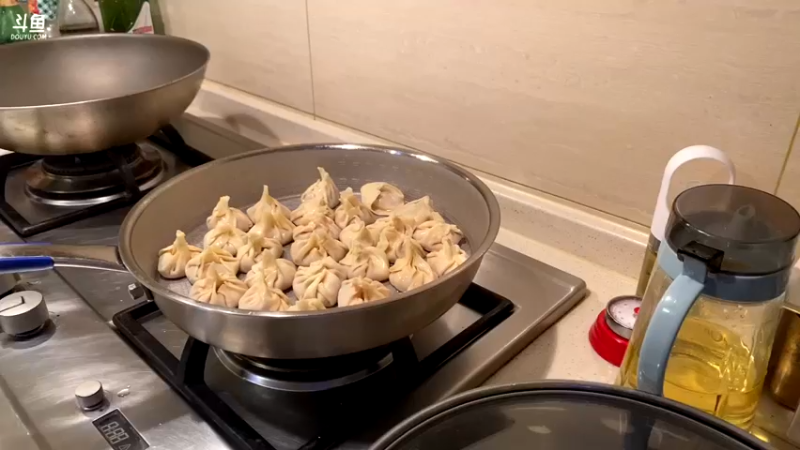 【2022-09-25 18点场】yjjimpaopao：做个包（双倍）