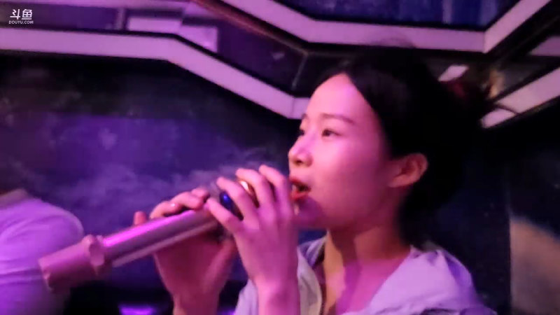 【户外】叶子户外的精彩时刻 20220927 22点场