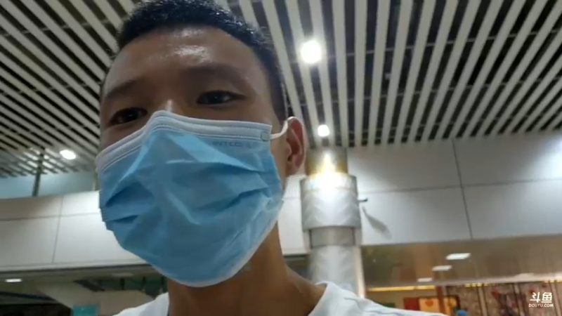 【2022-09-26 21点场】叶子户外：广州晚上9点飞机