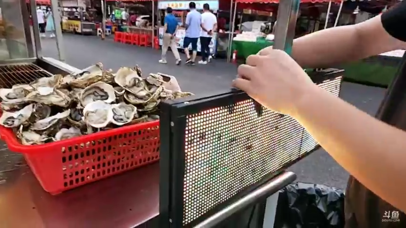 【2022-09-20 17点场】蓝战非OvO：今天夜市出摊赚多少钱