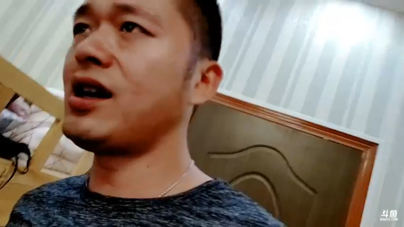 【2022-09-29 20点场】洪湖小肖：快递爆仓了xdm真狠