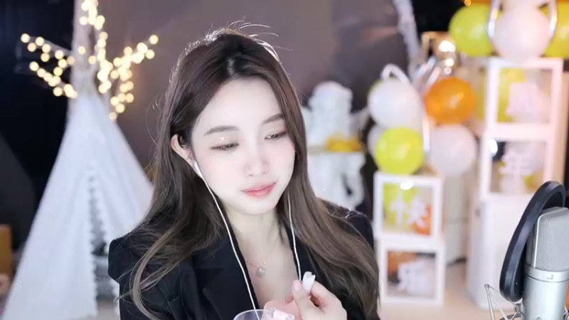 【2022-09-30 21点场】小肉球阿：9.30四周年晚上8点~~