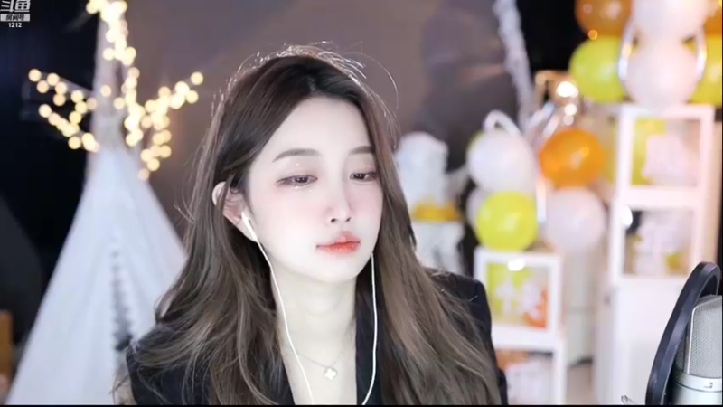 【2022-09-30 19点场】小肉球阿：9.30四周年晚上8点~~