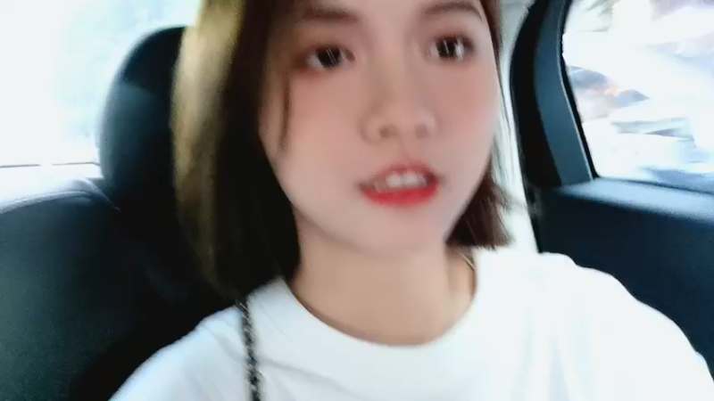 【2022-10-01 17点场】胡嘉一：在重庆吃脑花