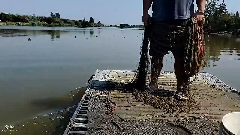 【户外】微山湖捕鱼武工队的精彩时刻 20221002 12点场