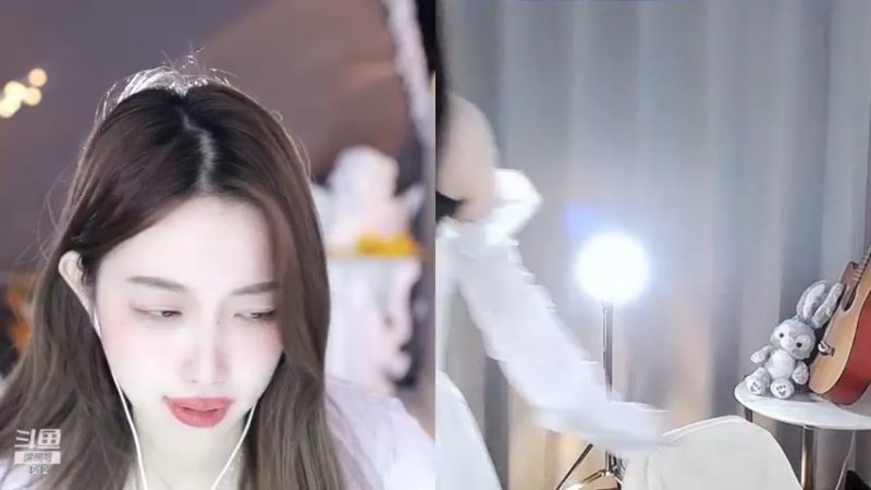 【2022-10-02 09点场】小肉球阿：爱笑的女孩运气不会差~~