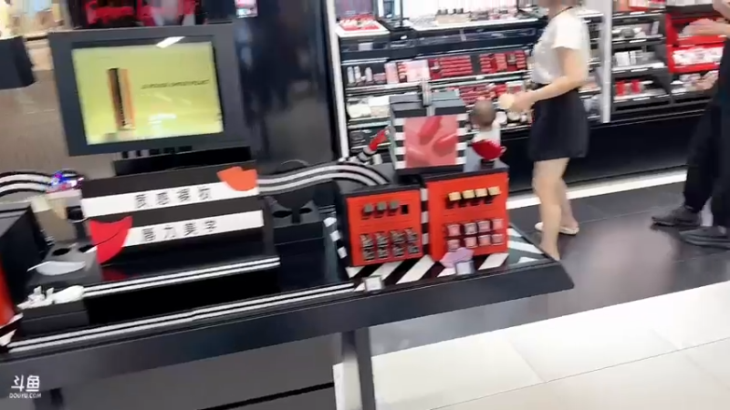 【2022-10-01 21点场】douyu小漠：劳斯莱斯接由奈！