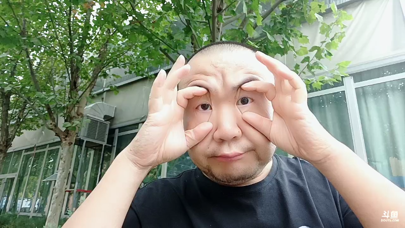 我在斗鱼看o北京老王o直播户外
