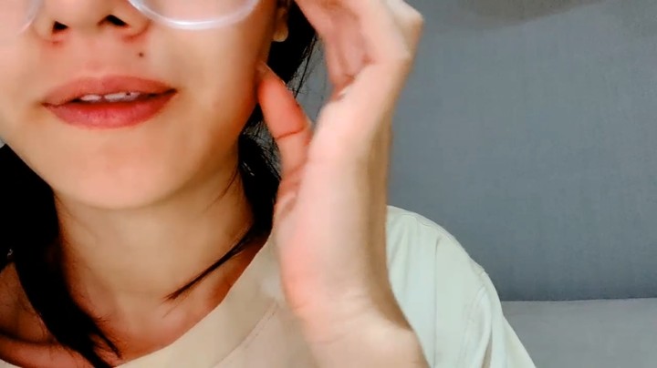 浩哥喝醉，王木木问他很多问题，问他结婚最大的遗憾是什么