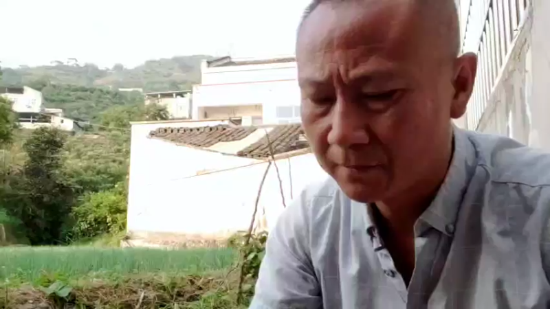 【2022-10-03 08点场】黑哥户外：风雨彩虹。