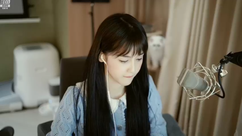 【2022-10-06 22点场】iu可可曾：一个跟着粉丝节奏的主播。