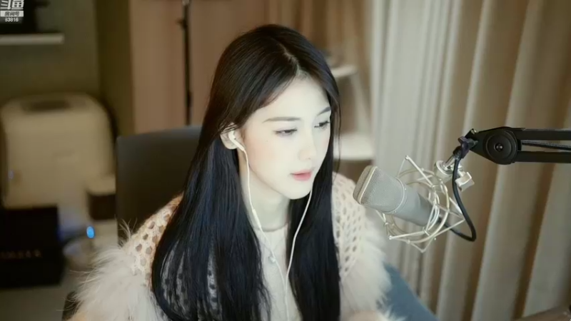【2022-10-07 20点场】iu可可曾：一个跟着粉丝节奏的主播。