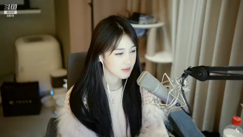 【2022-10-07 23点场】iu可可曾：一个跟着粉丝节奏的主播。