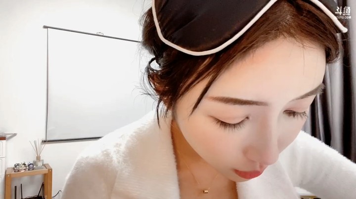 大思喜美女小姐姐今天好漂亮啊